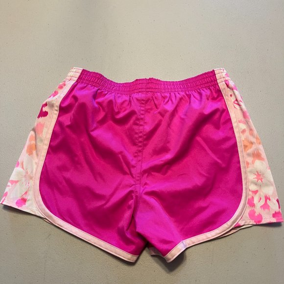 Girls Disney Shorts Size 6x & 7 - Picture 4 of 6
